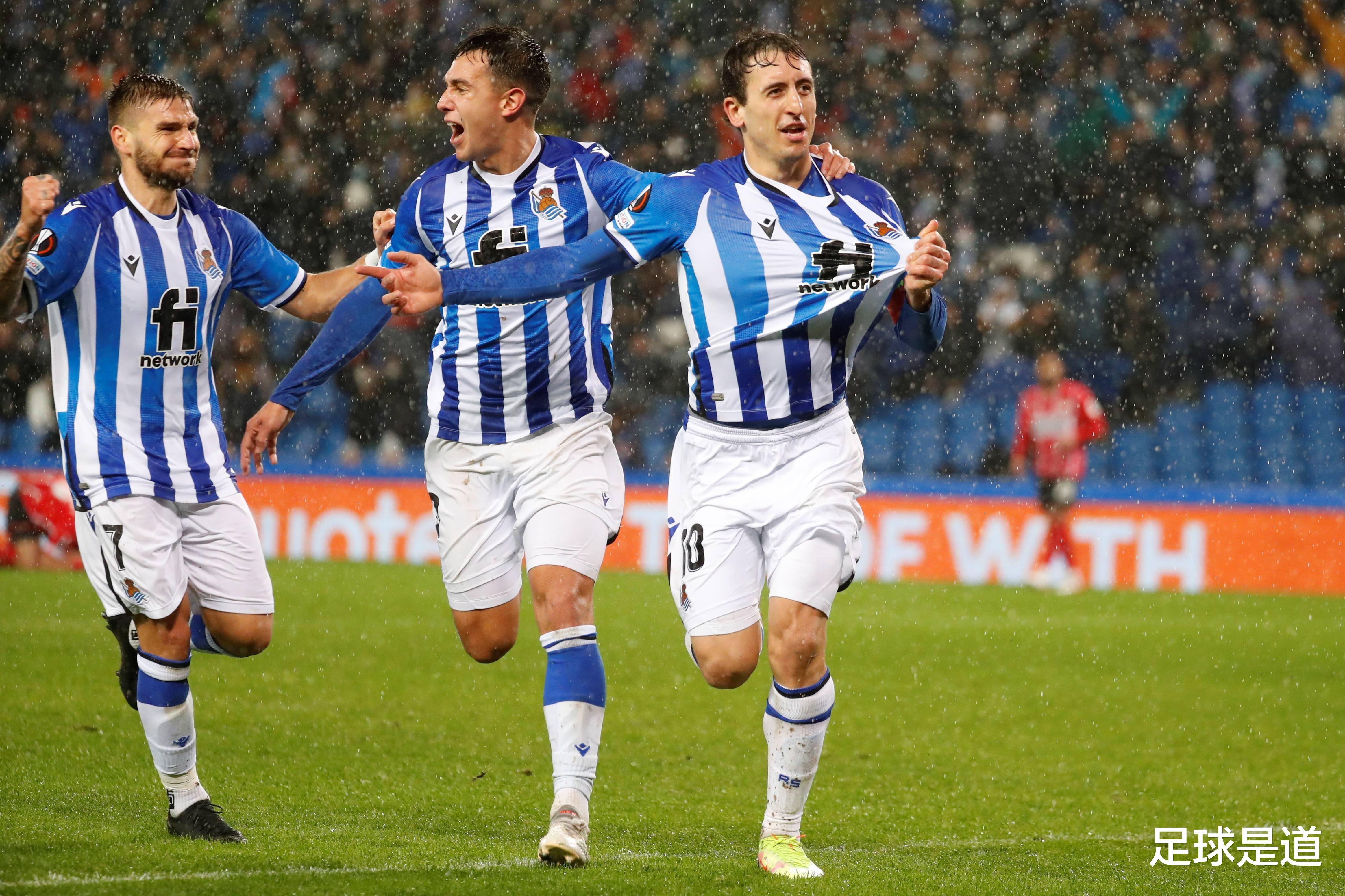 od体育app下载-瓦伦西亚主场大胜奥萨苏纳，联赛排名上升