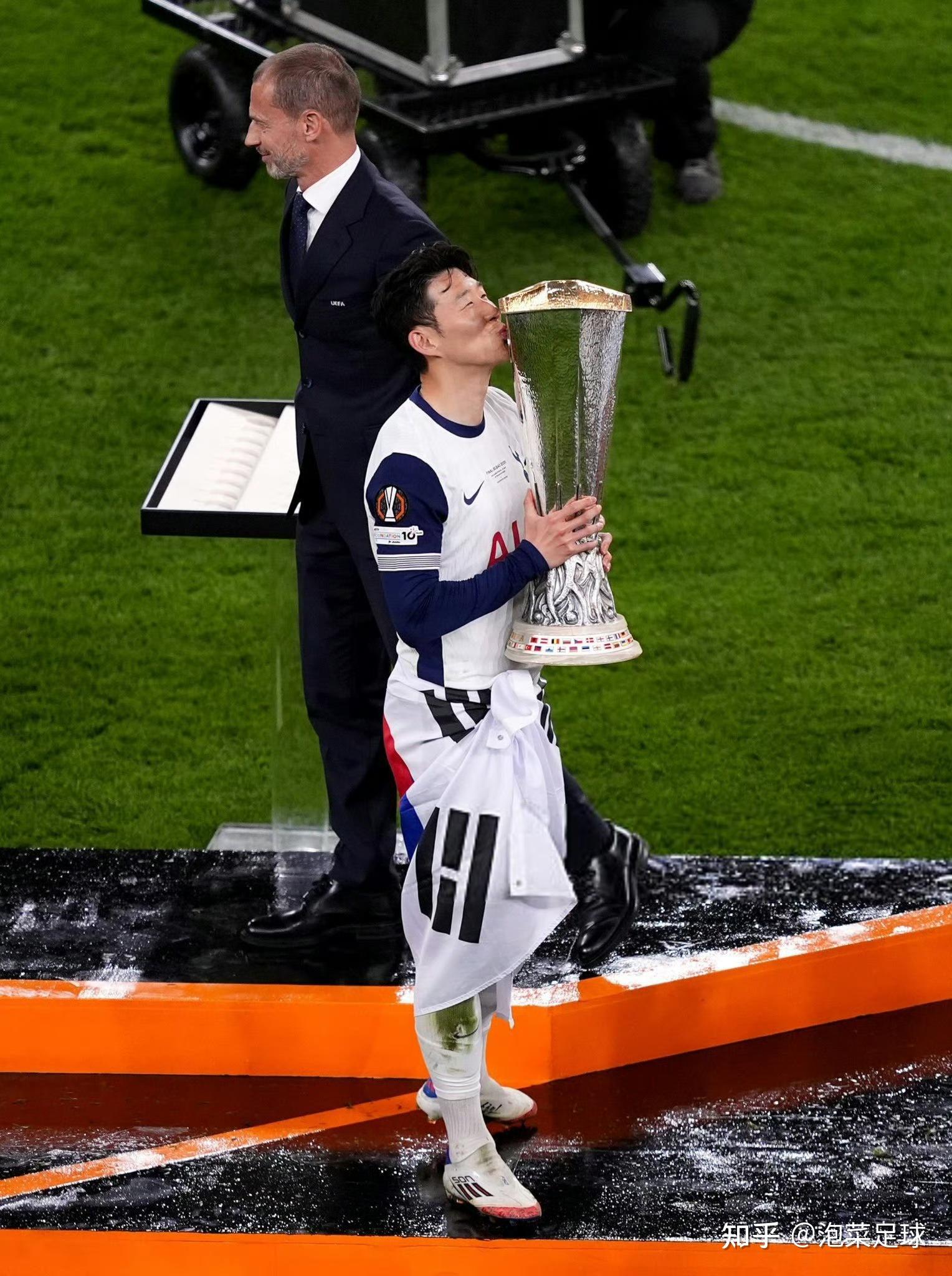 精湛技艺为球队带来暂时领先