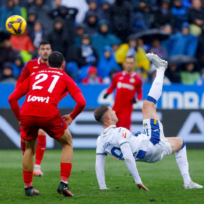 莱加内斯客场逆转，补时绝杀对手的简单介绍