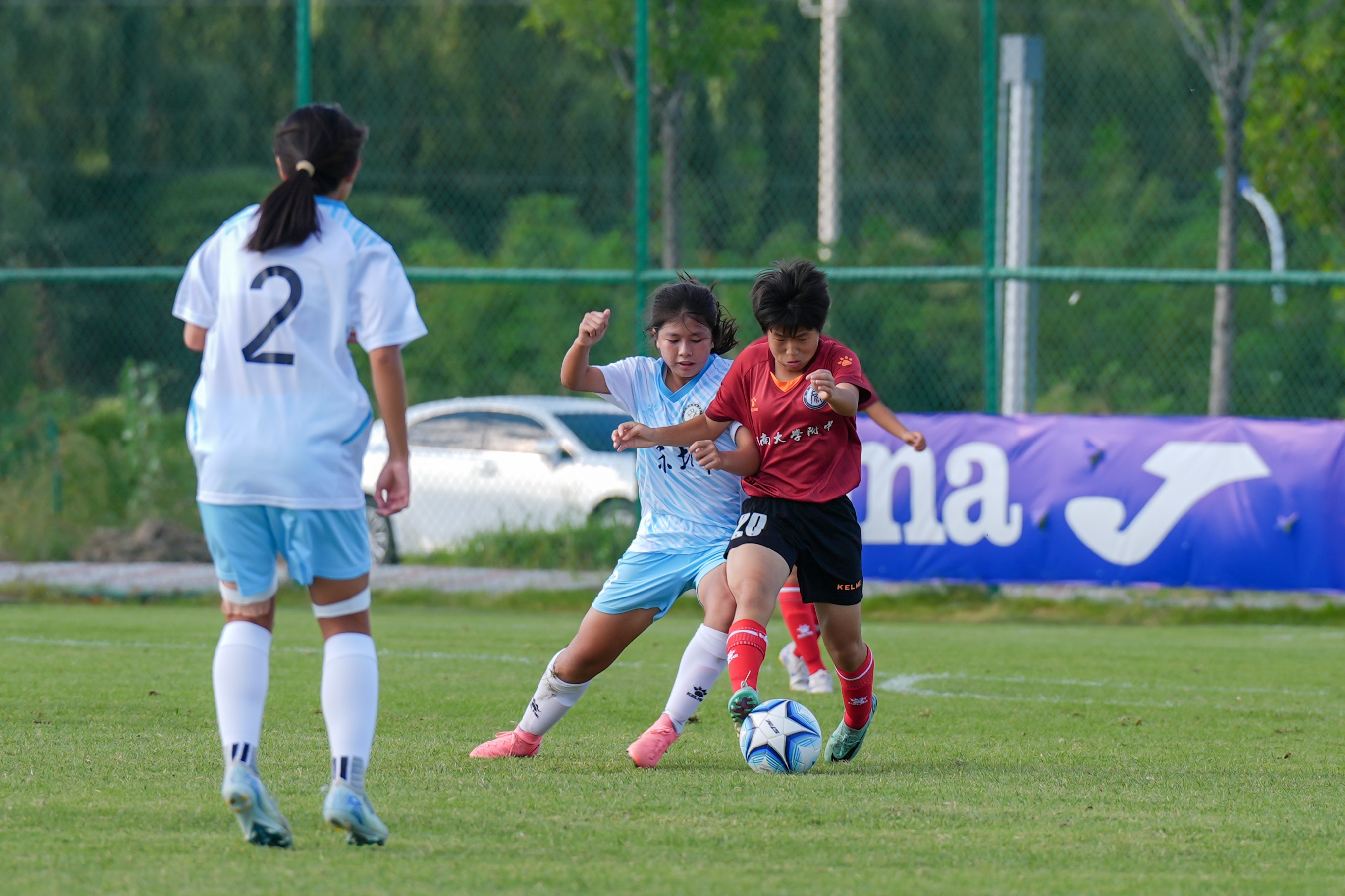 国际女足友谊赛上演精彩大赛，团队合作无间的简单介绍