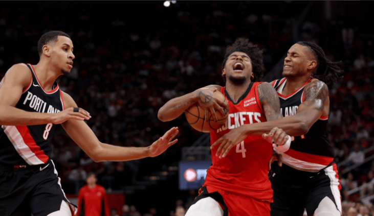 火箭客场击败篮网，继续领跑西区