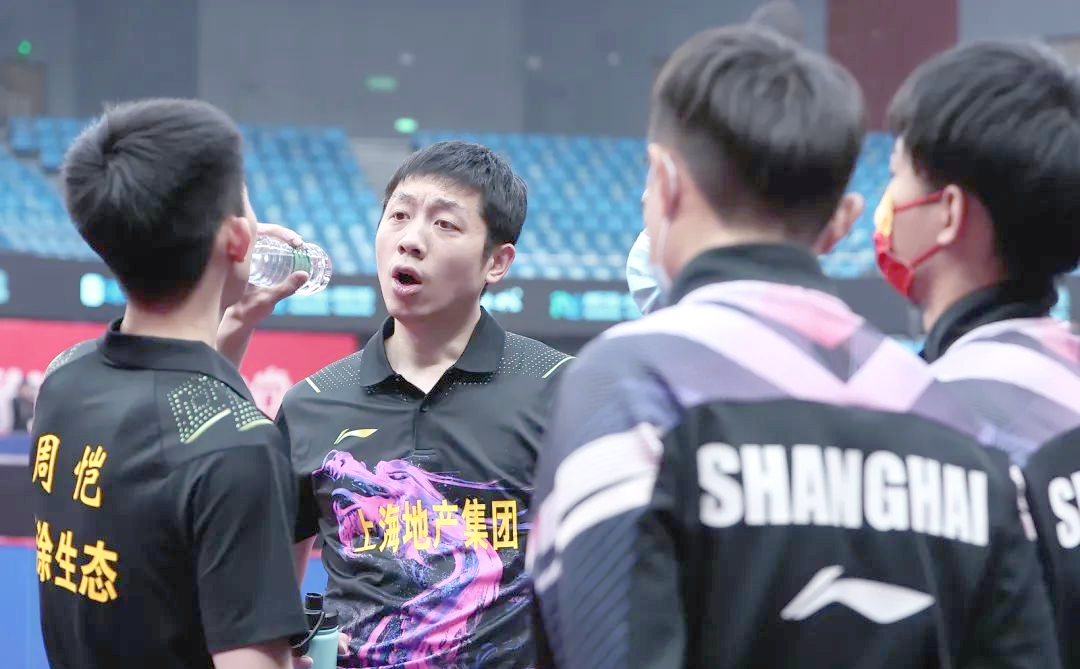 山东鲁能vs广州富力：实力对决，惊险底线之争的简单介绍