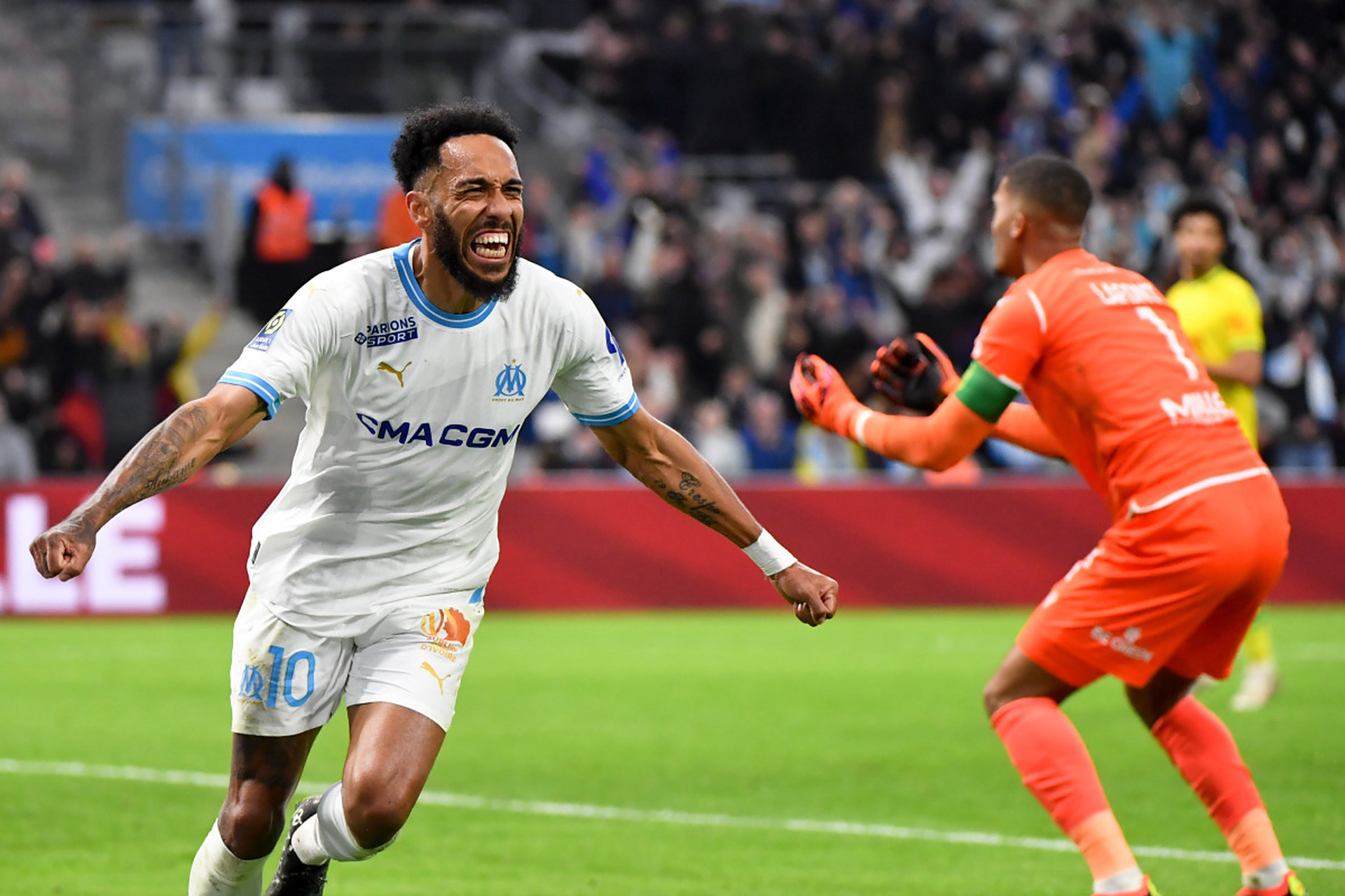 od体育官网登录网址-比利亚雷亚尔球员庆祝比赛胜利的简单介绍